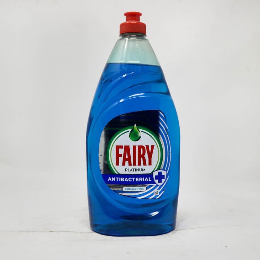 Fairy Platinum Antibacterial Eucalyptus Washing Up Liquid